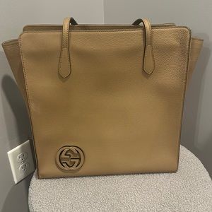 Gucci tan tote